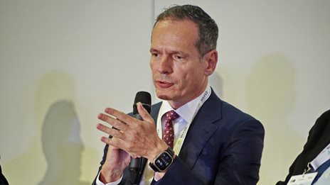&#x39C;.&#x39C;&#x3B1;&#x3BD;&#x3BF;&#x3C5;&#x3C3;&#x3AC;&#x3BA;&#x3B7;&#x3C2; (&#x391;&#x394;&#x39C;&#x397;&#x395;): &#x39E;&#x3B5;&#x3BA;&#x3B9;&#x3BD;&#x3BF;&#x3CD;&#x3BD; &#x3BF;&#x3B9; &#x3BC;&#x3B5;&#x3BB;&#x3AD;&#x3C4;&#x3B5;&#x3C2; &#x3B3;&#x3B9;&#x3B1; &#x3C4;&#x3B7;&#x3BD; &#x3B7;&#x3BB;&#x3B5;&#x3BA;&#x3C4;&#x3C1;&#x3B9;&#x3BA;&#x3AE; &#x3B4;&#x3B9;&#x3B1;&#x3C3;&#x3CD;&#x3BD;&#x3B4;&#x3B5;&#x3C3;&#x3B7; &#x3BC;&#x3B5; &#x3C4;&#x3B7; &#x3A3;&#x3B1;&#x3BF;&#x3C5;&#x3B4;&#x3B9;&#x3BA;&#x3AE; &#x391;&#x3C1;&#x3B1;&#x3B2;&#x3AF;&#x3B1;