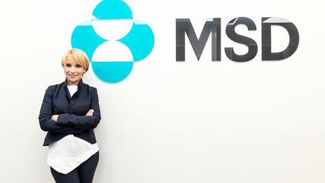 Η MSD και η CEO της πολεμούν τον καρκίνο και συμβάλλουν στη λύση κοινωνικών προβλημάτων