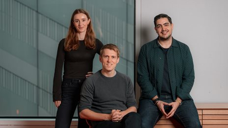 Elyos AI: Νέα χρηματοδότηση 13 εκατ. δολ. και στροφή στους AI agents για τη startup με Έλληνα ιδρυτή