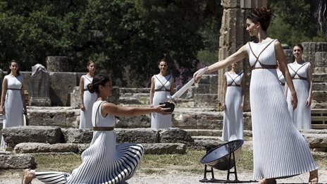 &#x3A4;&#x3B1; &quot;&#x3C7;&#x3C1;&#x3C5;&#x3C3;&#x3AC;&quot; &#x3BA;&#x3B5;&#x3B9;&#x3BC;&#x3AE;&#x3BB;&#x3B9;&#x3B1; &#x3C4;&#x3C9;&#x3BD; &#x39F;&#x3BB;&#x3C5;&#x3BC;&#x3C0;&#x3B9;&#x3B1;&#x3BA;&#x3CE;&#x3BD; &#x391;&#x3B3;&#x3CE;&#x3BD;&#x3C9;&#x3BD;