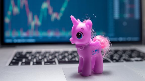 Startups: Ανέβηκε η Ευρώπη στις "γεννήσεις" μονόκερων