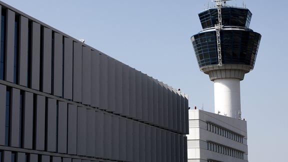Οι χρυσές μπίζνες του πάρκινγκ στην περιοχή του Ελ. Βενιζέλος