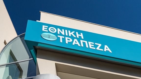 &#x395;&#x3B8;&#x3BD;&#x3B9;&#x3BA;&#x3AE; &#x3A4;&#x3C1;&#x3AC;&#x3C0;&#x3B5;&#x3B6;&#x3B1;: &#x3A0;&#x3CE;&#x3C2; &#x3C0;&#x3C1;&#x3BF;&#x3C3;&#x3C6;&#x3AD;&#x3C1;&#x3B5;&#x3B9; &#x3C3;&#x3C4;&#x3B1;&#x3B8;&#x3B5;&#x3C1;&#x3AE; &#x3C4;&#x3B9;&#x3BC;&#x3AE; &#x3C1;&#x3B5;&#x3CD;&#x3BC;&#x3B1;&#x3C4;&#x3BF;&#x3C2; &#x3C3;&#x3B5; &#x3C0;&#x3B1;&#x3C1;&#x3B1;&#x3B3;&#x3C9;&#x3B3;&#x3BF;&#x3CD;&#x3C2; - &#x3BA;&#x3B1;&#x3C4;&#x3B1;&#x3BD;&#x3B1;&#x3BB;&#x3C9;&#x3C4;&#x3AD;&#x3C2; &#x2013; &#x3A3;&#x3C4;&#x3B1; &#x3CD;&#x3C8;&#x3B7; &#x3BF;&#x3B9; &#x3B5;&#x3BD;&#x3B5;&#x3C1;&#x3B3;&#x3B5;&#x3B9;&#x3B1;&#x3BA;&#x3AD;&#x3C2; &#x3C7;&#x3C1;&#x3B7;&#x3BC;&#x3B1;&#x3C4;&#x3BF;&#x3B4;&#x3BF;&#x3C4;&#x3AE;&#x3C3;&#x3B5;&#x3B9;&#x3C2;