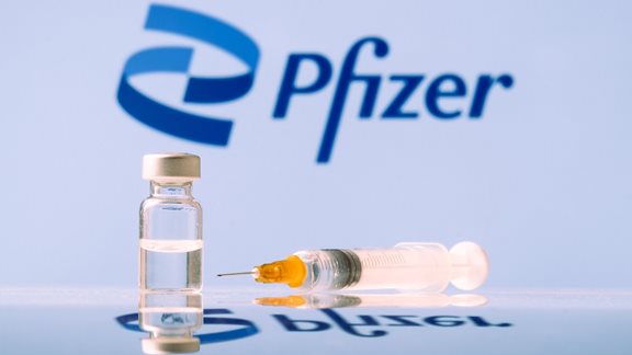 &#x39F; &#x3B3;&#x3B5;&#x3BD;&#x3B9;&#x3BA;&#x3CC;&#x3C2; &#x3B5;&#x3B9;&#x3C3;&#x3B1;&#x3B3;&#x3B3;&#x3B5;&#x3BB;&#x3AD;&#x3B1;&#x3C2; &#x3C4;&#x3BF;&#x3C5; &#x3A4;&#x3AD;&#x3BE;&#x3B1;&#x3C2; &#x3BC;&#x3AE;&#x3BD;&#x3C5;&#x3C3;&#x3B5; &#x3C4;&#x3B7;&#x3BD; Pfizer - &#x396;&#x3B7;&#x3C4;&#x3AC; &#x3C0;&#x3B5;&#x3C1;&#x3B9;&#x3C3;&#x3C3;&#x3CC;&#x3C4;&#x3B5;&#x3C1;&#x3B1; &#x3B1;&#x3C0;&#x3CC; 10 &#x3B5;&#x3BA;&#x3B1;&#x3C4;. &#x3B4;&#x3BF;&#x3BB;&#x3AC;&#x3C1;&#x3B9;&#x3B1; &#x3C3;&#x3B5; &#x3B1;&#x3C3;&#x3C4;&#x3B9;&#x3BA;&#x3AC; &#x3C0;&#x3C1;&#x3CC;&#x3C3;&#x3C4;&#x3B9;&#x3BC;&#x3B1;