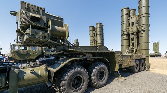 Γιατί η Ρωσία θέλει να αγοράσει τους S-400 που είχε πουλήσει στην Τουρκία - Οι "παρενέργειες" στη Μέση Ανατολή