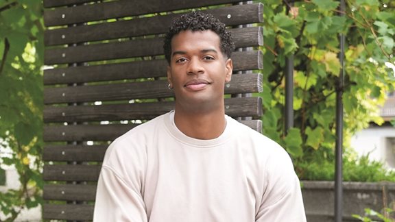 Permitree: &#x397; startup &#x3C0;&#x3BF;&#x3C5; &#x3B2;&#x3BF;&#x3B7;&#x3B8;&#x3AC; &#x3B5;&#x3C4;&#x3B1;&#x3B9;&#x3C1;&#x3B5;&#x3AF;&#x3B5;&#x3C2; &#x3BD;&#x3B1; &#x3C0;&#x3C1;&#x3BF;&#x3C3;&#x3BB;&#x3B1;&#xB5;&#x3B2;&#x3AC;&#x3BD;&#x3BF;&#x3C5;&#x3BD; &#x3B4;&#x3B9;&#x3B5;&#x3B8;&#x3BD;&#x3AE; &#x3C4;&#x3B1;&#x3BB;&#x3AD;&#x3BD;&#x3C4;&#x3B1;