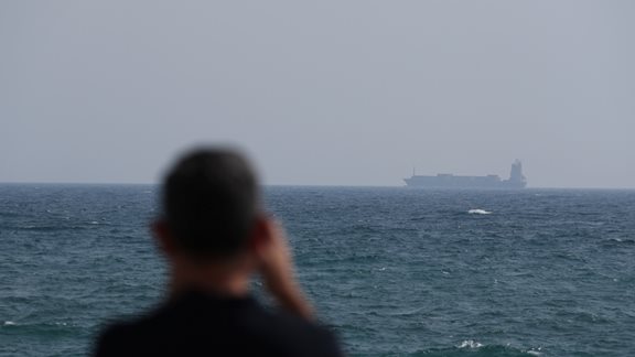 &#x3A4;&#x3B9; &#x3BC;&#x3B1;&#x3C2; &#x3AD;&#x3BC;&#x3B1;&#x3B8;&#x3B5; &#x3B7; &#x3C3;&#x3CD;&#x3C1;&#x3C1;&#x3B1;&#x3BE;&#x3B7; &#x399;&#x3C1;&#x3AC;&#x3BD;-&#x399;&#x3C3;&#x3C1;&#x3B1;&#x3AE;&#x3BB; &#x3B3;&#x3B9;&#x3B1; &#x3C4;&#x3BF;&#x3C5;&#x3C2; &#x3BA;&#x3B9;&#x3BD;&#x3B4;&#x3CD;&#x3BD;&#x3BF;&#x3C5;&#x3C2; &#x3C3;&#x3C4;&#x3B1; &#x3C3;&#x3B7;&#x3BC;&#x3B5;&#x3AF;&#x3B1; &quot;&#x3B4;&#x3B9;&#x3C0;&#x3BB;&#x3AE;&#x3C2; &#x3C3;&#x3C5;&#x3BC;&#x3C6;&#x3CC;&#x3C1;&#x3B7;&#x3C3;&#x3B7;&#x3C2;&quot;