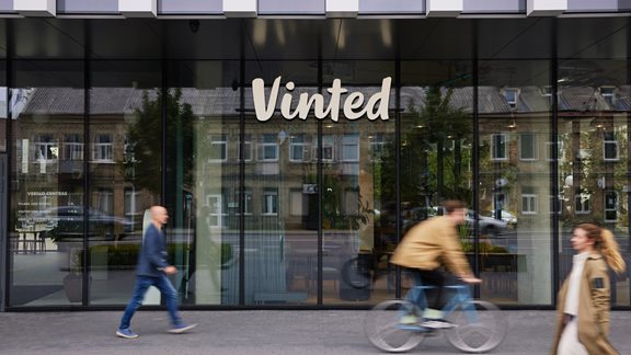 Vinted: &#x3A0;&#x3BF;&#x3B9;&#x3B1; &#x3B5;&#x3AF;&#x3BD;&#x3B1;&#x3B9; &#x3B7; &#x3BB;&#x3B9;&#x3B8;&#x3BF;&#x3C5;&#x3B1;&#x3BD;&#x3B9;&#x3BA;&#x3AE; &#x3B5;&#x3C4;&#x3B1;&#x3B9;&#x3C1;&#x3B5;&#x3AF;&#x3B1; &#x3C0;&#x3BF;&#x3C5; &#x3B1;&#x3BB;&#x3BB;&#x3AC;&#x3B6;&#x3B5;&#x3B9; &#x3C4;&#x3B7;&#x3BD; &#x3B1;&#x3B3;&#x3BF;&#x3C1;&#x3AC; second hand &#x3C3;&#x3C4;&#x3B7;&#x3BD; &#x395;&#x3BB;&#x3BB;&#x3AC;&#x3B4;&#x3B1;