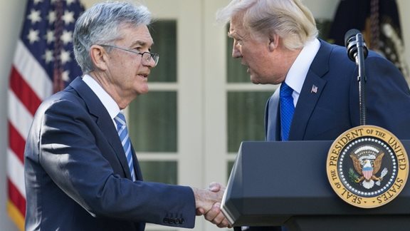 Ο Τραμπ "στη γραμμή" Μίλτον Φριντμαν: "Η Fed μπορεί να διορθώσει την κακή πολιτική"