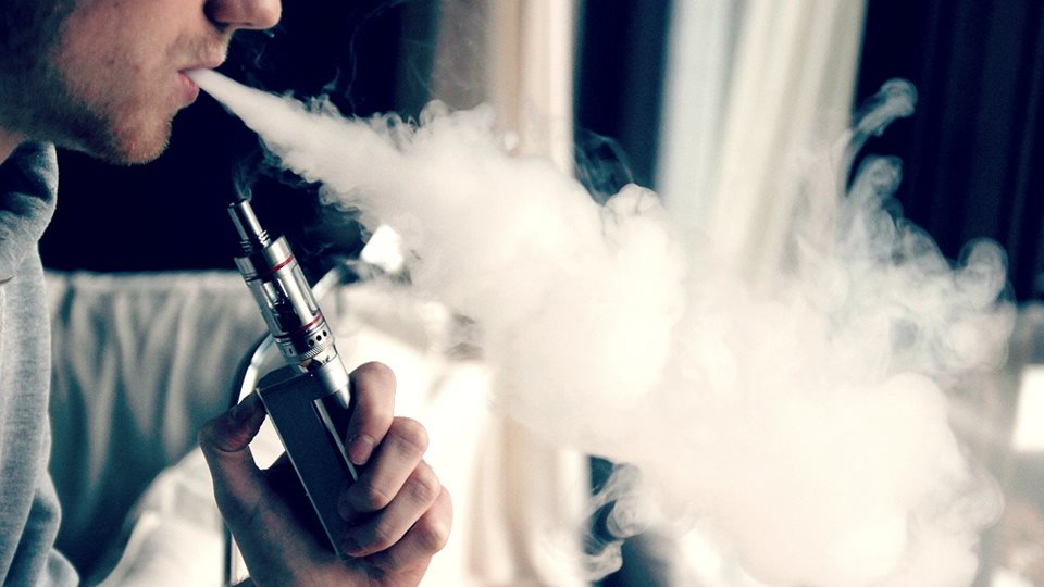 &#x397;&#x3A0;&#x391;: &#x397; FDA &#x3B1;&#x3C0;&#x3B1;&#x3B3;&#x3CC;&#x3C1;&#x3B5;&#x3C5;&#x3C3;&#x3B5; &#x3C4;&#x3B1; &#x3B7;&#x3BB;&#x3B5;&#x3BA;&#x3C4;&#x3C1;&#x3BF;&#x3BD;&#x3B9;&#x3BA;&#x3AC; &#x3C4;&#x3C3;&#x3B9;&#x3B3;&#x3AC;&#x3C1;&#x3B1; &#x3BC;&#x3B5; &#x3B5;&#x3C0;&#x3B1;&#x3BD;&#x3B1;&#x3B3;&#x3B5;&#x3BC;&#x3B9;&#x3B6;&#x3CC;&#x3BC;&#x3B5;&#x3BD;&#x3B1; &#x3B4;&#x3BF;&#x3C7;&#x3B5;&#x3AF;&#x3B1; &#x3BA;&#x3B1;&#x3B9; &#x3C4;&#x3B9;&#x3C2; &#x3B3;&#x3B5;&#x3CD;&#x3C3;&#x3B5;&#x3B9;&#x3C2; &#x3C6;&#x3C1;&#x3BF;&#x3CD;&#x3C4;&#x3C9;&#x3BD;-&#x3BC;&#x3AD;&#x3BD;&#x3C4;&#x3B1;&#x3C2;