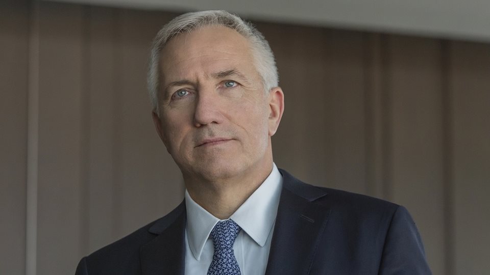 &#x39C;. &#x3A4;&#x3C3;&#x3B1;&#x3BC;&#x3AC;&#x3B6; (&#x39F;&#x3A4;&#x395;): &#x395;&#x3C3;&#x3C4;&#x3AF;&#x3B1;&#x3C3;&#x3B7; &#x3C3;&#x3C4;&#x3B7; &#x3B2;&#x3B5;&#x3BB;&#x3C4;&#x3AF;&#x3C9;&#x3C3;&#x3B7; &#x3C4;&#x3B7;&#x3C2; &#x3B5;&#x3BC;&#x3C0;&#x3B5;&#x3B9;&#x3C1;&#x3AF;&#x3B1;&#x3C2; &#x3C4;&#x3BF;&#x3C5; &#x3C0;&#x3B5;&#x3BB;&#x3AC;&#x3C4;&#x3B7; &#x3BA;&#x3B1;&#x3B9; &#x3CC;&#x3C7;&#x3B9; &#x3C3;&#x3B5; &#x3C0;&#x3B1;&#x3C1;&#x3AC;&#x3BB;&#x3BF;&#x3B3;&#x3B5;&#x3C2; &#x3C0;&#x3C1;&#x3BF;&#x3C9;&#x3B8;&#x3B7;&#x3C4;&#x3B9;&#x3BA;&#x3AD;&#x3C2; &#x3BA;&#x3B9;&#x3BD;&#x3AE;&#x3C3;&#x3B5;&#x3B9;&#x3C2;