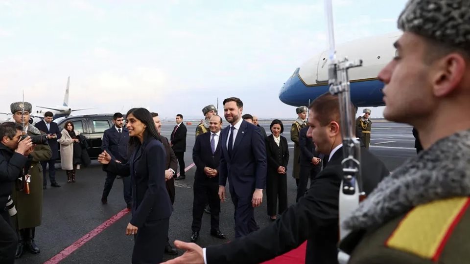 Η μεγάλη ευρασιατική αναδιάταξη: Η Ρωσία αποδυναμώνεται, η Αμερική προχωρά