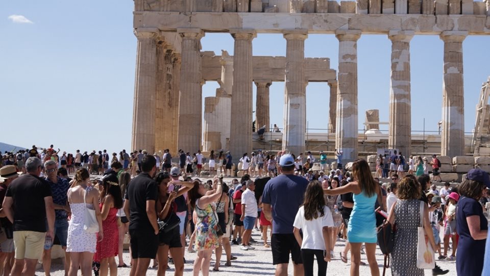 &#x3A4;&#x3BF; &#x3C0;&#x3C1;&#x3BF;&#x3C6;&#x3AF;&#x3BB; &#x3C4;&#x3BF;&#x3C5; &#x392;&#x3C1;&#x3B5;&#x3C4;&#x3B1;&#x3BD;&#x3BF;&#x3CD; &#x3C4;&#x3BF;&#x3C5;&#x3C1;&#x3AF;&#x3C3;&#x3C4;&#x3B1; &#x3C3;&#x3C4;&#x3B7;&#x3BD; &#x395;&#x3BB;&#x3BB;&#x3AC;&#x3B4;&#x3B1;