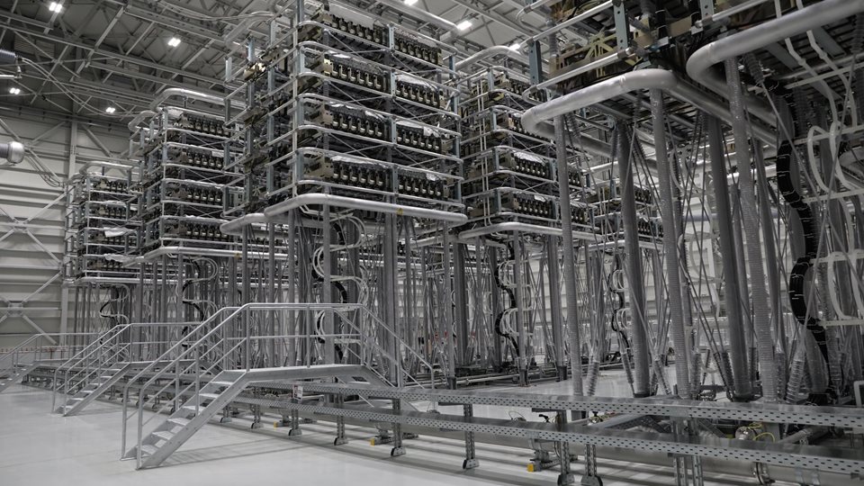 Ο ΑΔΜΗΕ ξεκινά τον διαγωνισμό για τους Σταθμούς Μετατροπής της διασύνδεσης Κορίνθου-Κω