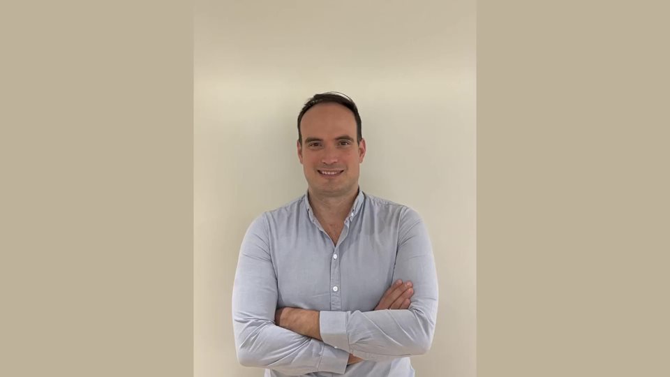 STHENOS AI: &#x3A4;&#x3BF; &quot;spin-off&quot; &#x3C4;&#x3BF;&#x3C5; EFA GROUP &#x3C0;&#x3BF;&#x3C5; &#x3C6;&#x3AD;&#x3C1;&#x3BD;&#x3B5;&#x3B9; &#x3C4;&#x3B7;&#x3BD; &#x3C4;&#x3B5;&#x3C7;&#x3BD;&#x3B7;&#x3C4;&#x3AE; &#x3BD;&#x3BF;&#x3B7;&#x3BC;&#x3BF;&#x3C3;&#x3CD;&#x3BD;&#x3B7; &#x3C3;&#x3C4;&#x3B7;&#x3BD; &#x3AC;&#x3BC;&#x3C5;&#x3BD;&#x3B1;