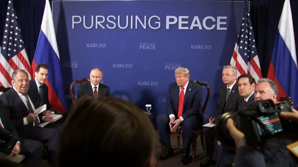 &#x3A4;&#x3B9; &#x3C0;&#x3C1;&#x3AD;&#x3C0;&#x3B5;&#x3B9; &#x3BD;&#x3B1; &#x3BA;&#x3B1;&#x3C4;&#x3B1;&#x3BB;&#x3AC;&#x3B2;&#x3B5;&#x3B9; &#x3BF; &#x3A4;&#x3C1;&#x3B1;&#x3BC;&#x3C0; &#x3B3;&#x3B9;&#x3B1; &#x3BD;&#x3B1; &#x3C0;&#x3B5;&#x3C4;&#x3CD;&#x3C7;&#x3B5;&#x3B9; &#x3BC;&#x3B9;&#x3B1; &#x3B5;&#x3B9;&#x3C1;&#x3B7;&#x3BD;&#x3B5;&#x3C5;&#x3C4;&#x3B9;&#x3BA;&#x3AE; &#x3C3;&#x3C5;&#x3BC;&#x3C6;&#x3C9;&#x3BD;&#x3AF;&#x3B1; &#x3BC;&#x3B5; &#x3C4;&#x3BF;&#x3BD; &#x3A0;&#x3BF;&#x3CD;&#x3C4;&#x3B9;&#x3BD; &#x3C3;&#x3C4;&#x3B7;&#x3BD; &#x39F;&#x3C5;&#x3BA;&#x3C1;&#x3B1;&#x3BD;&#x3AF;&#x3B1;