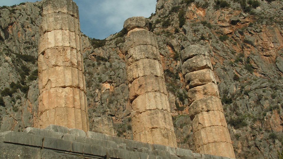 Forbes: &#x3A0;&#x3CE;&#x3C2; &#x3BF;&#x3B9; &#x3C3;&#x3B5;&#x3B9;&#x3C3;&#x3BC;&#x3BF;&#x3AF; &#x3BA;&#x3B1;&#x3B8;&#x3CC;&#x3C1;&#x3B9;&#x3C3;&#x3B1;&#x3BD; &#x3C4;&#x3B7;&#x3BD; &#x3C4;&#x3BF;&#x3C0;&#x3BF;&#x3B8;&#x3B5;&#x3C3;&#x3AF;&#x3B1; &#x3C4;&#x3C9;&#x3BD; &#x3B9;&#x3B5;&#x3C1;&#x3CE;&#x3BD; &#x3C4;&#x3CC;&#x3C0;&#x3C9;&#x3BD; &#x3C4;&#x3B7;&#x3C2; &#x391;&#x3C1;&#x3C7;&#x3B1;&#x3AF;&#x3B1;&#x3C2; &#x395;&#x3BB;&#x3BB;&#x3AC;&#x3B4;&#x3B1;&#x3C2;