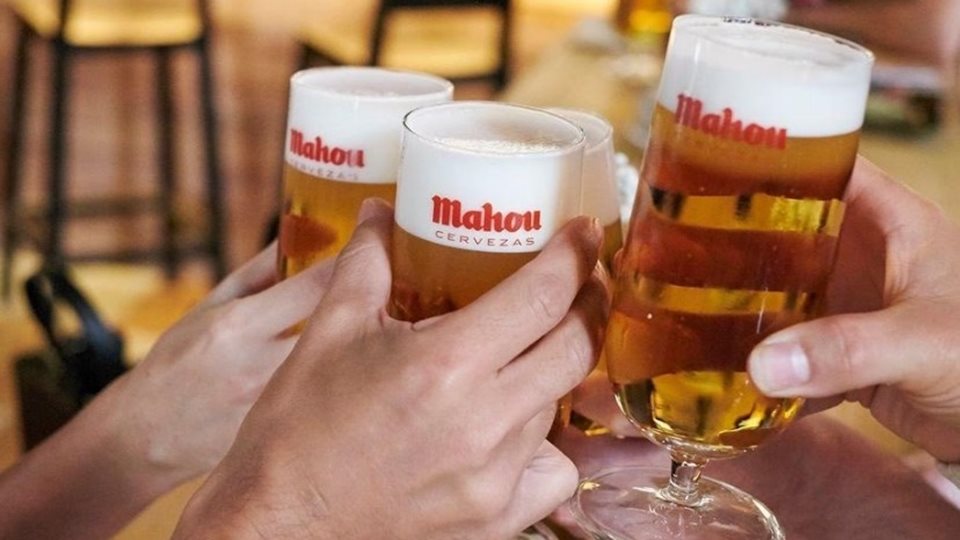 &#x395;&#x396;&#x391;: &#x397; premium &#x3C3;&#x3C4;&#x3C1;&#x3B1;&#x3C4;&#x3B7;&#x3B3;&#x3B9;&#x3BA;&#x3AE;, &#x3B7; Mahou &#x3BA;&#x3B1;&#x3B9; &#x3C3;&#x3C4;&#x3BF; &#x3B2;&#x3AC;&#x3B8;&#x3BF;&#x3C2; &#x3BA;&#x3C1;&#x3B1;&#x3C3;&#x3AF; &#x3C7;&#x3C9;&#x3C1;&#x3AF;&#x3C2; &#x3B1;&#x3BB;&#x3BA;&#x3BF;&#x3CC;&#x3BB;